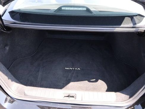 Certified 2024 Nissan Sentra SV FWD image 7