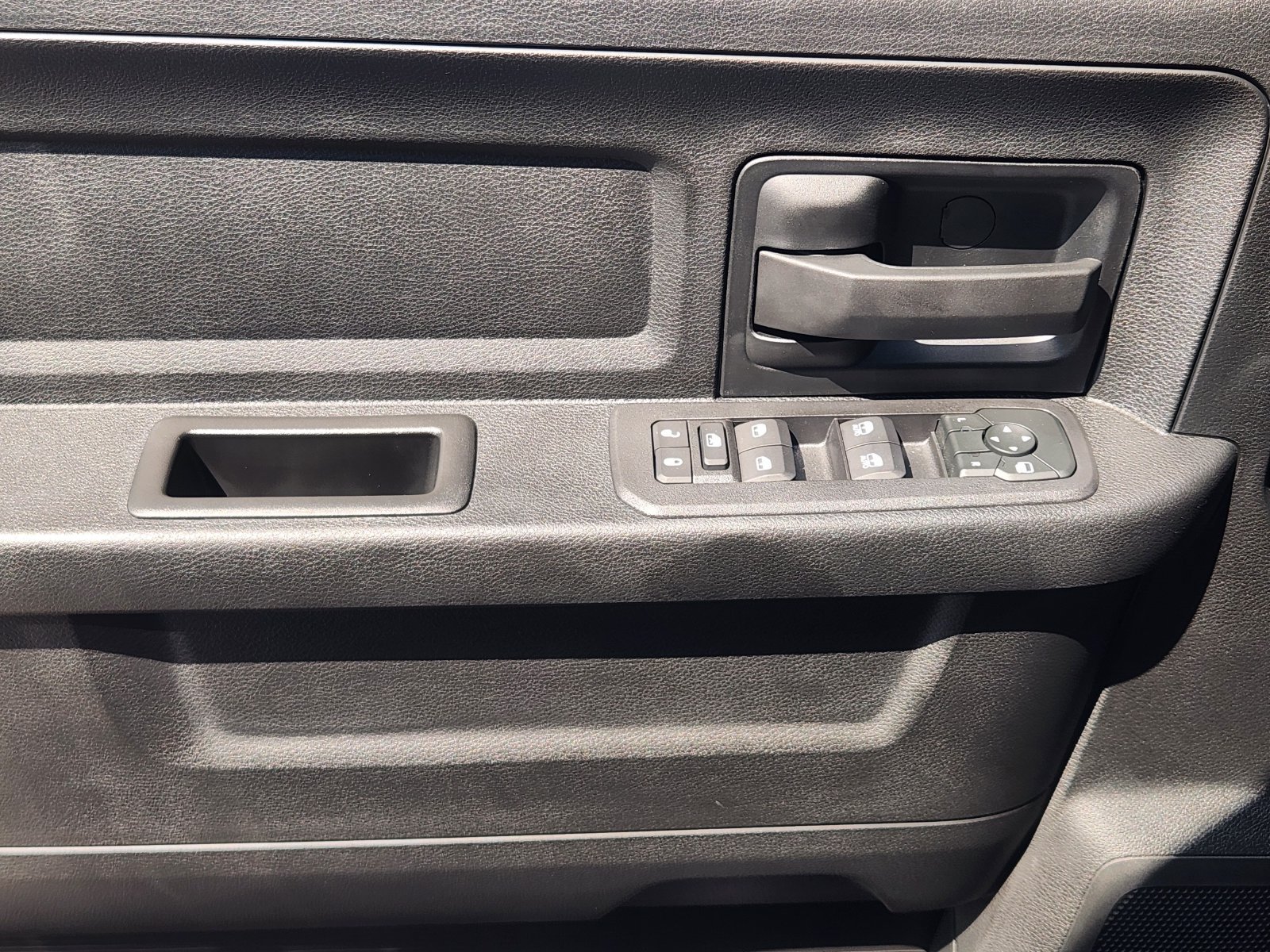 New 2026 RAM 2500 Tradesman AWD/4WD image 21