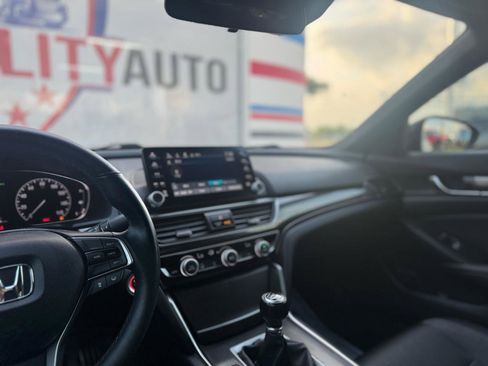 Used 2020 Honda Accord Sport image 47