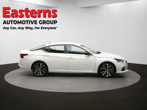 Used 2022 Nissan Altima 2.5 SR FWD image 44