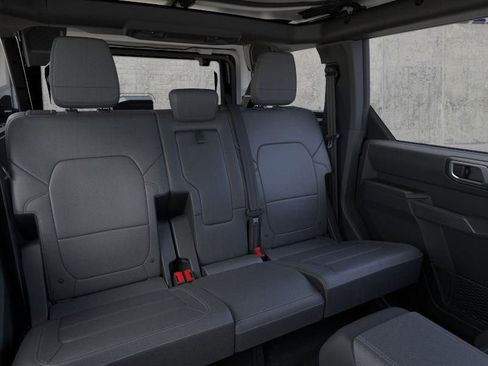 New 2026 Ford Bronco Badlands image 11