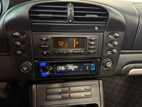 Used 2002 Porsche 911 Carrera 4 image 27