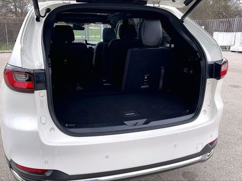 Certified 2024 MAZDA CX-90 3.3 Turbo w/ Premium Plus Pkg image 28