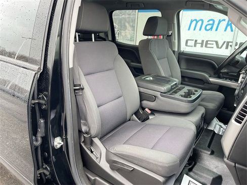 Certified 2018 Chevrolet Silverado 1500 LT w/ All Star Edition image 24