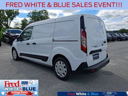 Certified 2022 Ford Transit Connect XLT FWD image 7