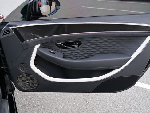 Used 2025 Bentley Continental GT Speed image 44