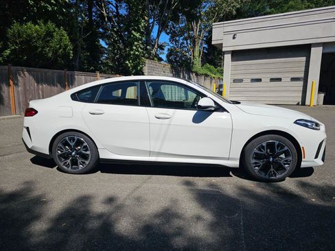 Used 2025 BMW 228i xDrive AWD/4WD image 8