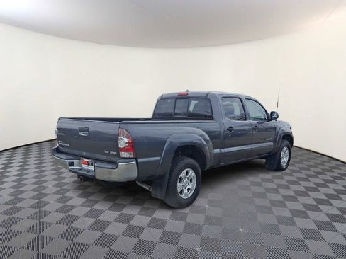 Used 2015 Toyota Tacoma 4x4 Double Cab w/ SR5 Package image 6