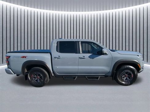 Used 2025 Nissan Frontier PRO-4X w/ Pro Premium Package image 4