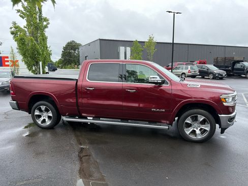 Used 2019 RAM 1500 Laramie AWD/4WD image 4