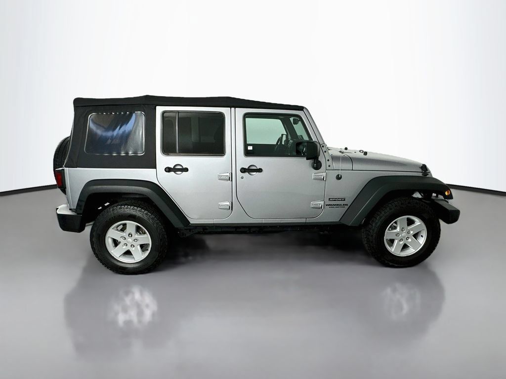 Used 2016 Jeep Wrangler Unlimited Sport w/ Quick Order Package 24S AWD/4WD image 8