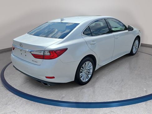 Used 2017 Lexus ES 350 w/ Premium Package FWD image 5
