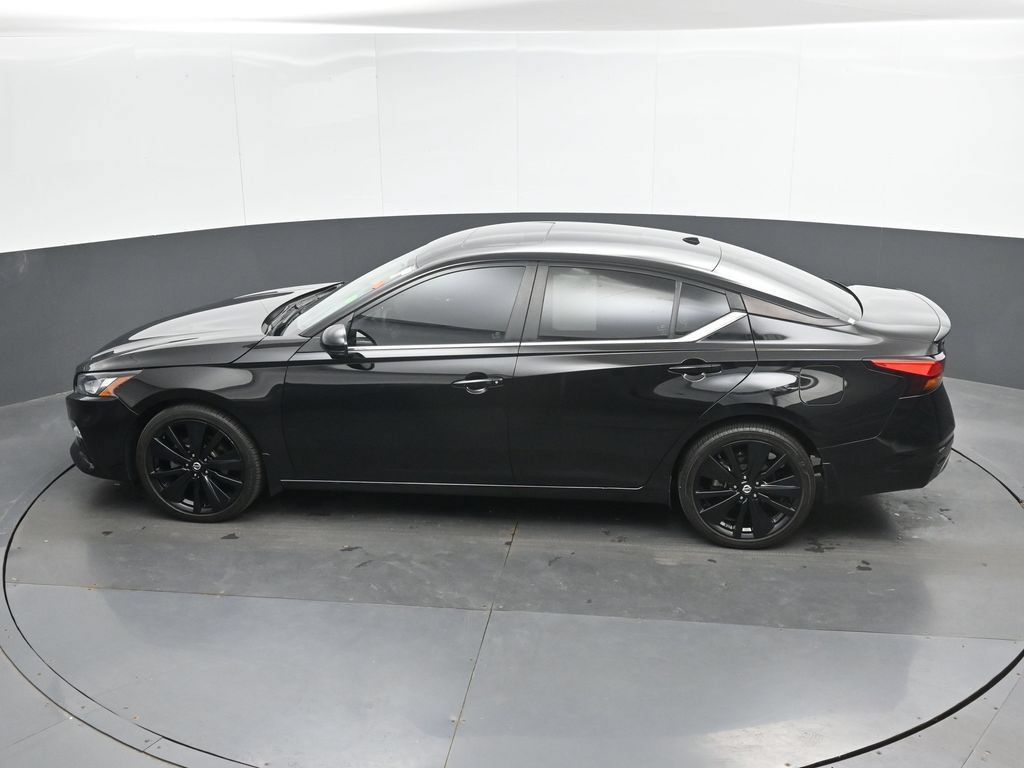 Used 2022 Nissan Altima 2.5 SR w/ Midnight Edition Package AWD/4WD image 37