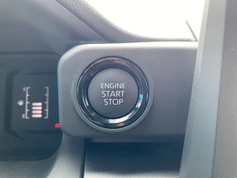 New 2026 Toyota Tacoma SR5 AWD/4WD image 9