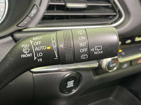 Used 2022 MAZDA CX-30 AWD 2.5 S w/ Premium Package image 36