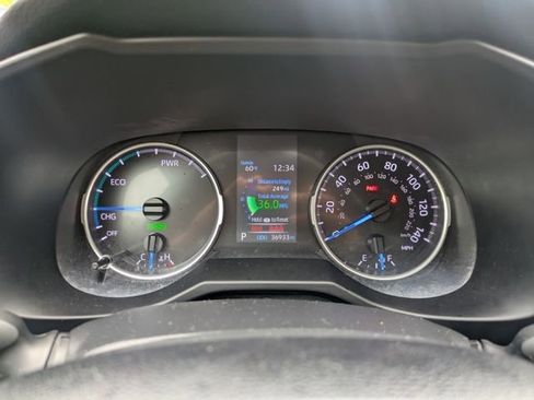 Used 2022 Toyota RAV4 LE AWD/4WD image 23