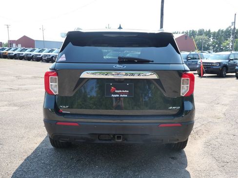 Used 2024 Ford Explorer XLT w/ Class IV Trailer Tow Package AWD/4WD image 5