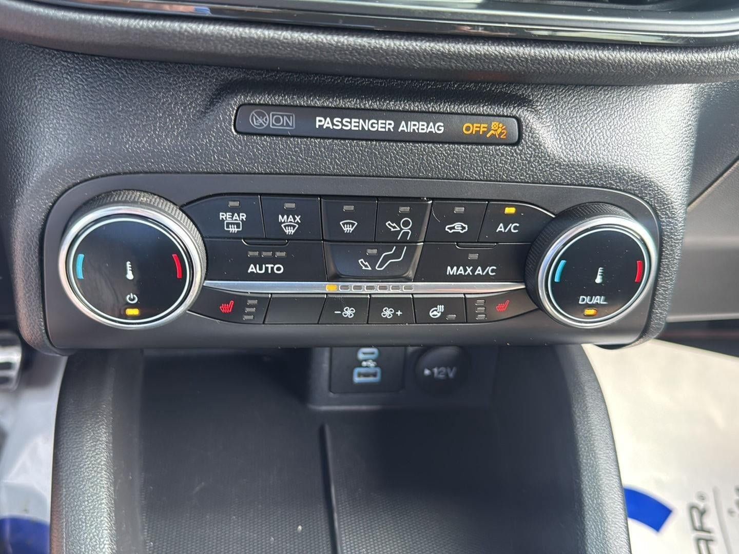 Used 2023 Ford Escape ST-Line AWD/4WD image 18