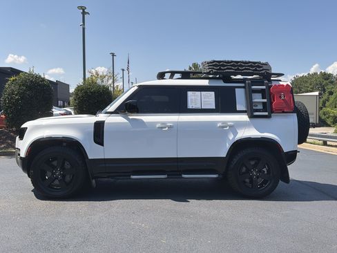 Used 2022 Land Rover Defender 110 X-Dynamic HSE AWD/4WD image 14