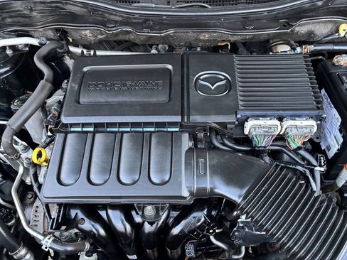 Used 2014 MAZDA MAZDA2 Touring image 26