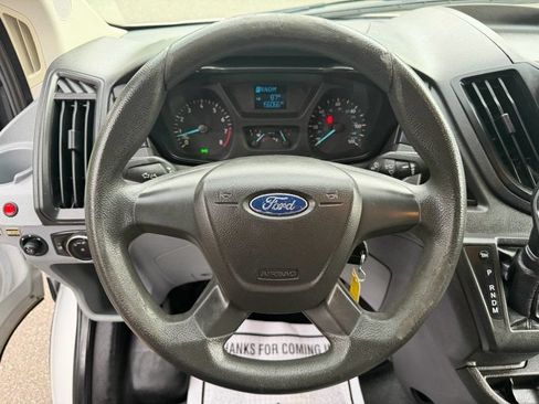 Used 2015 Ford Transit 250 130 Low Roof RWD image 15