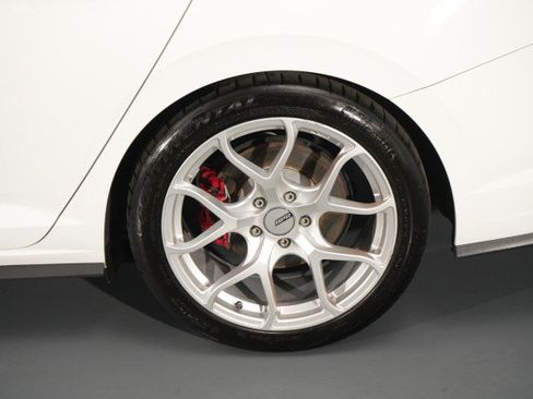 Used 2025 Volkswagen Jetta GLI Autobahn FWD image 50