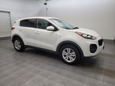 Used 2019 Kia Sportage LX AWD/4WD image 11