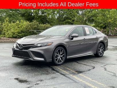 Used 2024 Toyota Camry SE