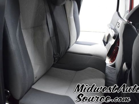 Used 2021 Toyota Tacoma TRD Off-Road w/ Technology Package image 27