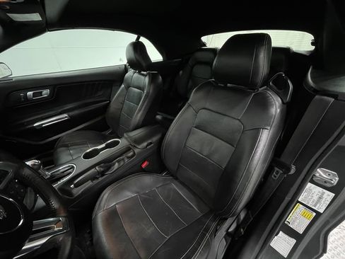 Used 2018 Ford Mustang Premium image 13