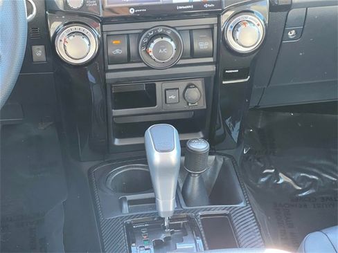 Certified 2023 Toyota 4Runner TRD Off-Road Premium image 17