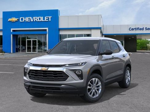 New 2026 Chevrolet TrailBlazer LS FWD image 6