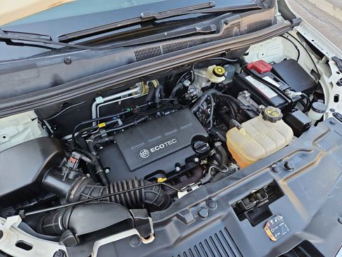 Used 2014 Buick Encore FWD image 14