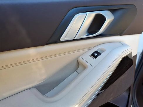 Used 2019 BMW X5 xDrive40i image 21