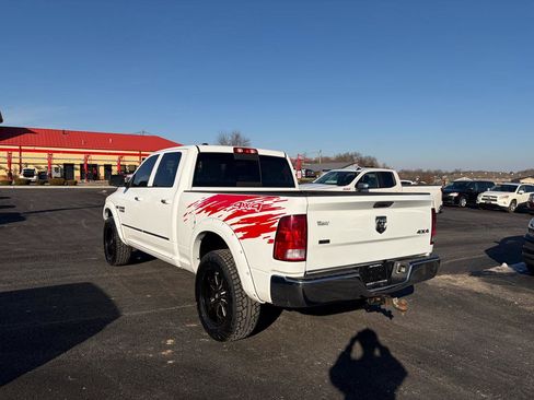 Used 2018 RAM 1500 Classic SLT image 5