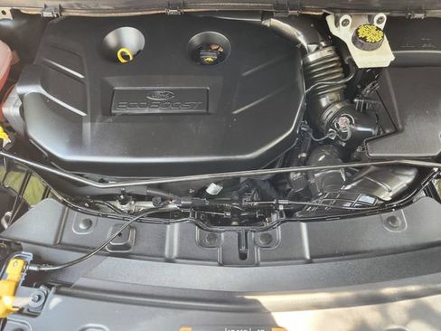 Used 2018 Ford Escape Titanium FWD image 31