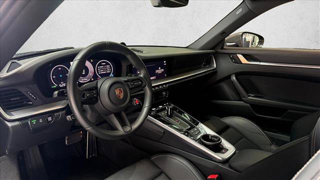 Certified 2025 Porsche 911 Carrera w/ Premium Package RWD image 19