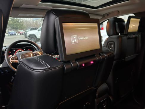 Used 2015 Dodge Durango Citadel w/ Technology Group image 26