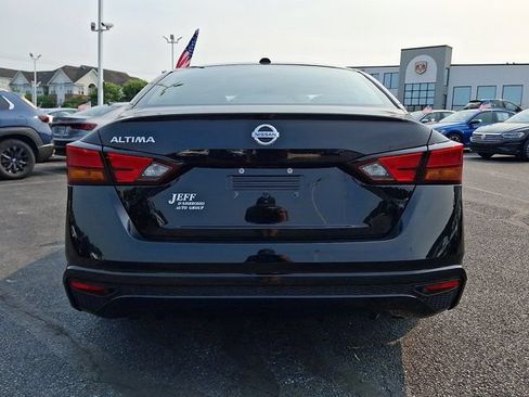 Used 2020 Nissan Altima 2.5 S FWD image 7