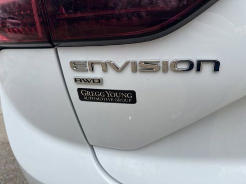 Used 2025 Buick Envision Preferred image 13