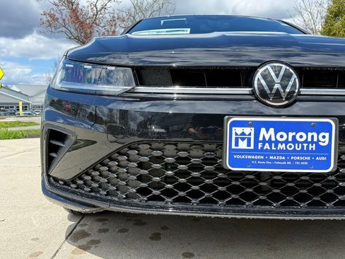 New 2026 Volkswagen Jetta Sport FWD image 5