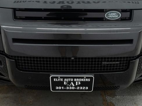 Used 2023 Land Rover Defender 130 X-Dynamic SE AWD/4WD image 49
