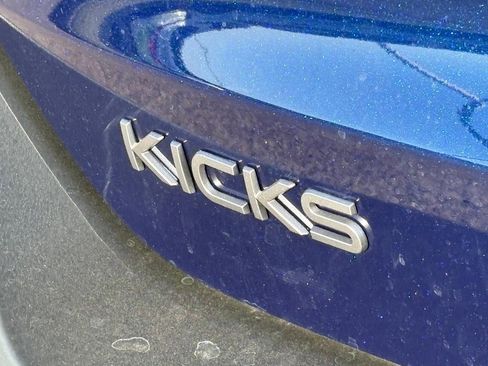 New 2026 Nissan Kicks SV w/ SV Premium Package image 9