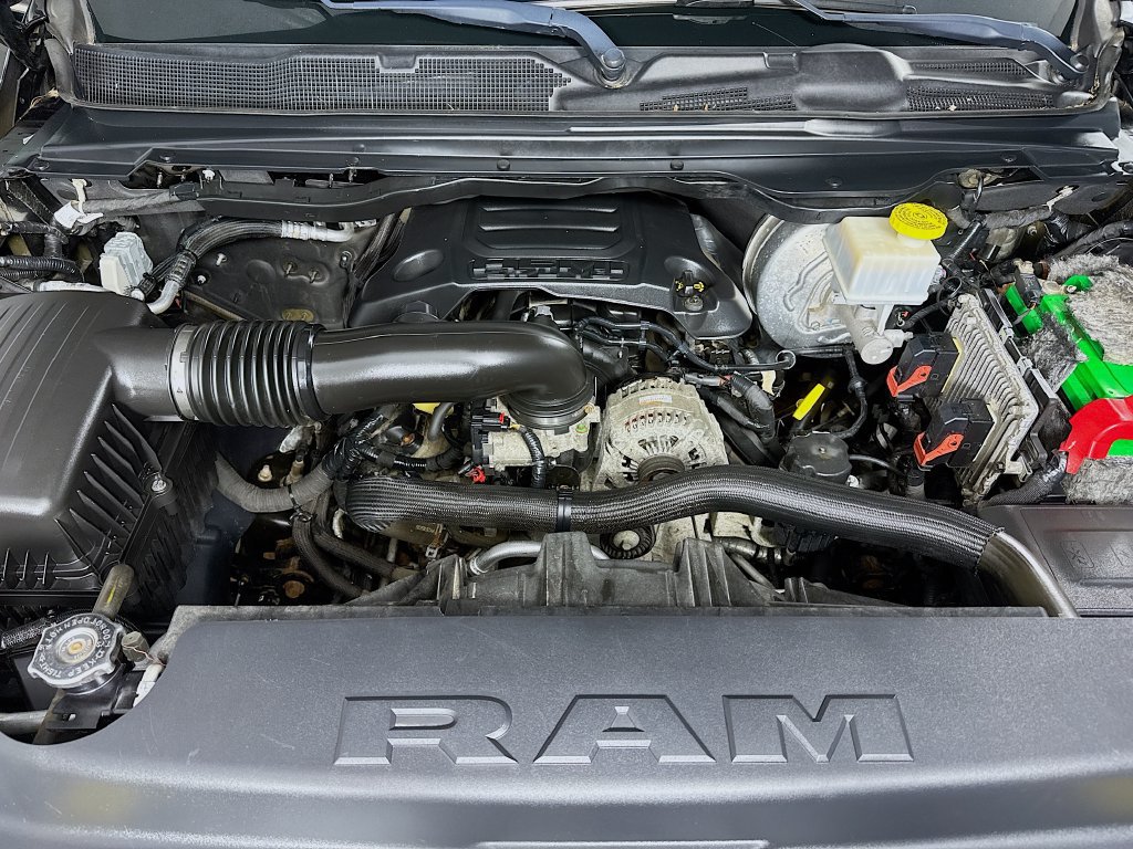 Used 2019 RAM 1500 Limited AWD/4WD image 40