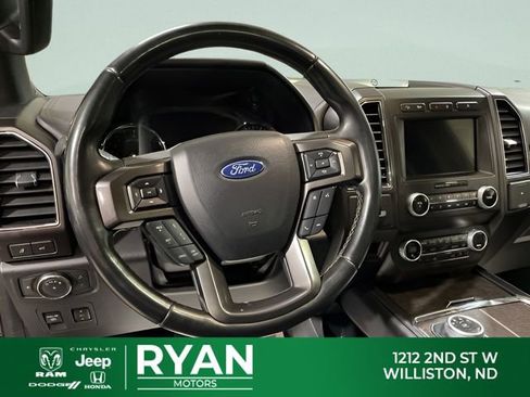 Used 2021 Ford Expedition Max Limited image 21
