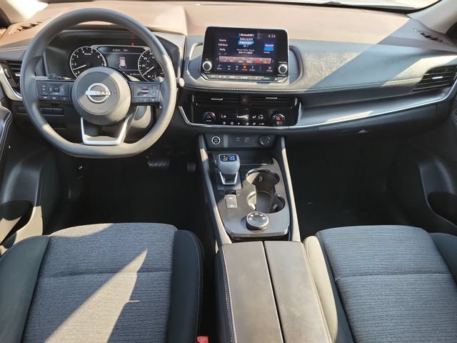 Used 2022 Nissan Rogue SV AWD/4WD image 13