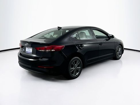 Used 2018 Hyundai Elantra SEL image 5