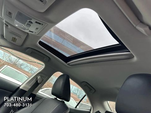 Used 2015 Lexus IS 250 image 15