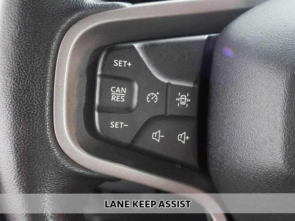 Used 2025 Ford Bronco Badlands AWD/4WD image 4