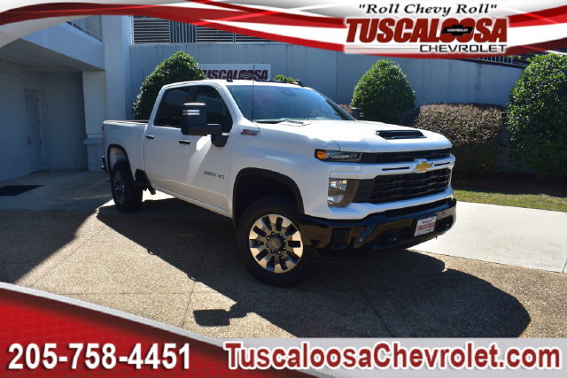 New 2026 Chevrolet Silverado 2500 Custom w/ Custom Value Package AWD/4WD image 1
